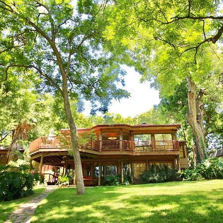 סגווין The River Haven - Sleeps 32 - On Guadalupe River מראה חיצוני תמונה