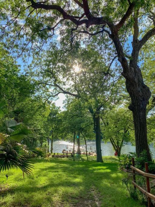 סגווין The River Haven - Sleeps 32 - On Guadalupe River מראה חיצוני תמונה
