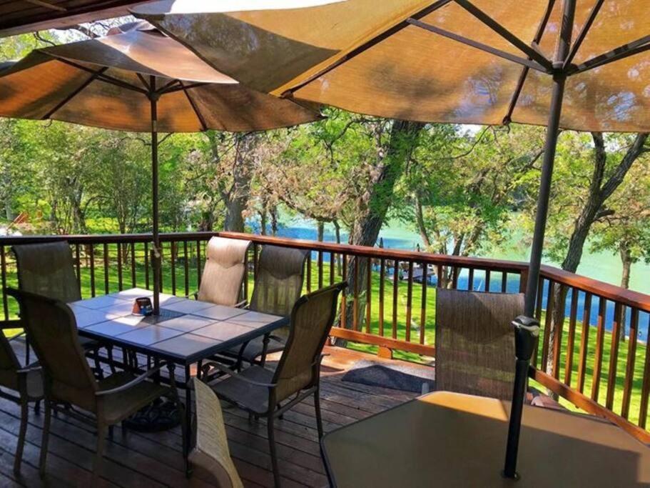 סגווין The River Haven - Sleeps 32 - On Guadalupe River מראה חיצוני תמונה