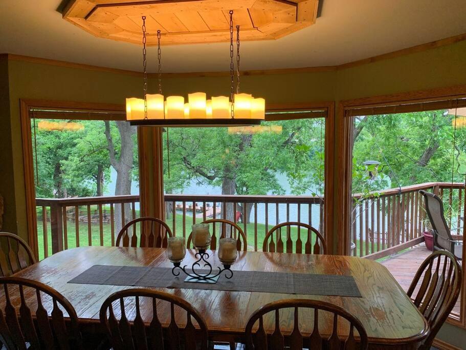 סגווין The River Haven - Sleeps 32 - On Guadalupe River מראה חיצוני תמונה