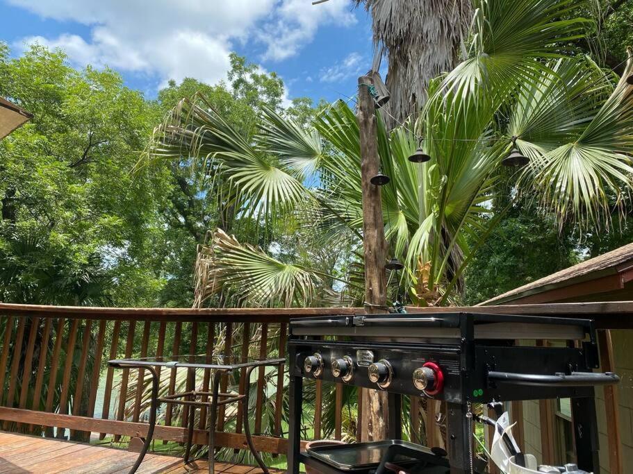 סגווין The River Haven - Sleeps 32 - On Guadalupe River מראה חיצוני תמונה